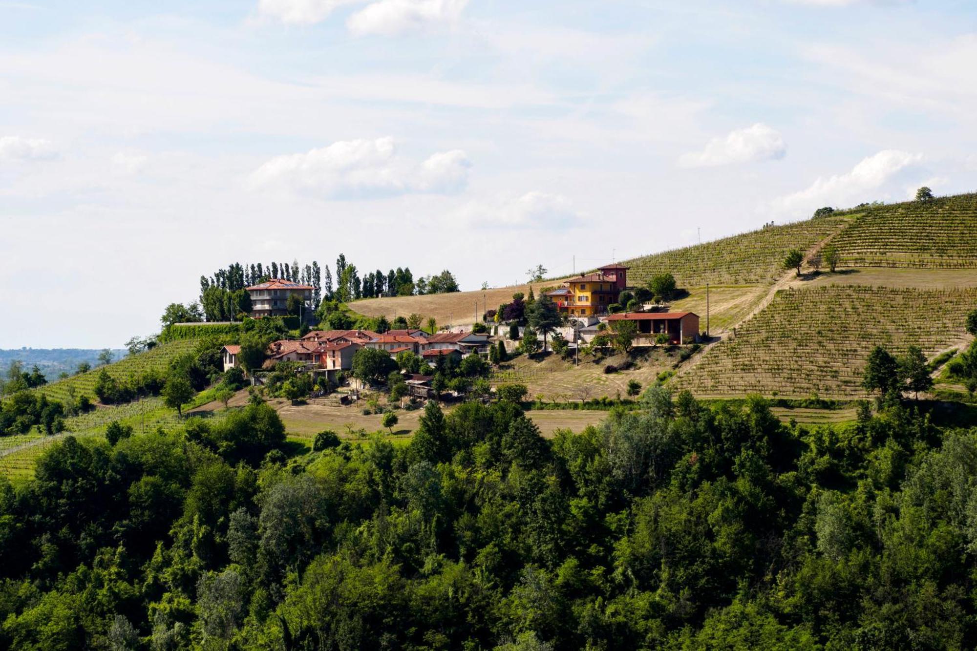 Casa Felice Villa Farigliano ภายนอก รูปภาพ