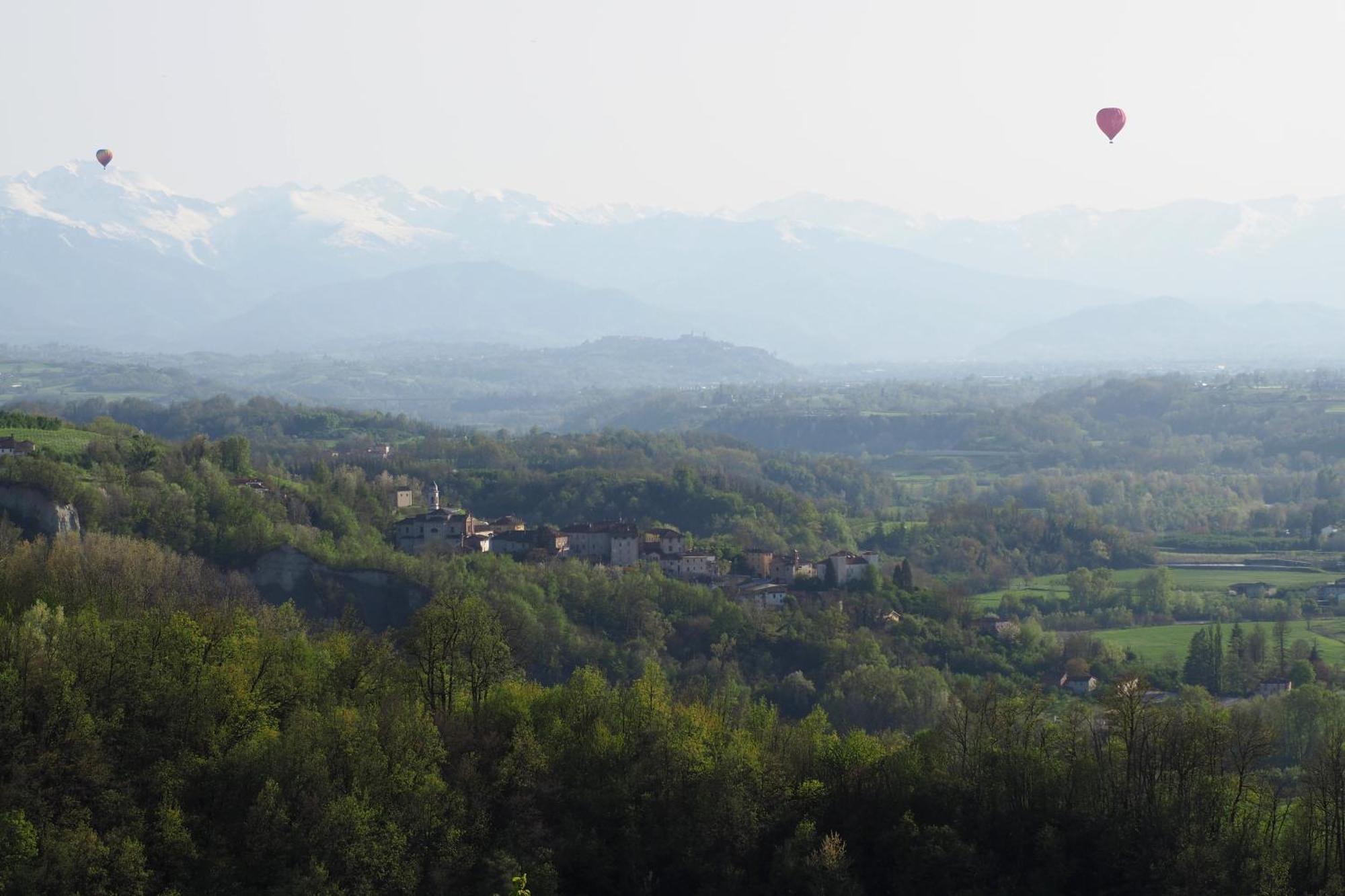 Casa Felice Villa Farigliano ภายนอก รูปภาพ